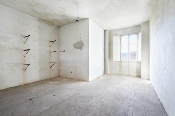 Quels sont les différents moyens de lutter contre l'humidité dans les maisons ?