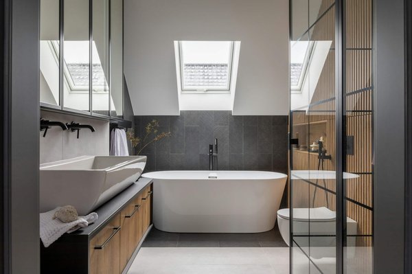 Meubles pour salle de bain : comment les intégrer dans la pièce ?